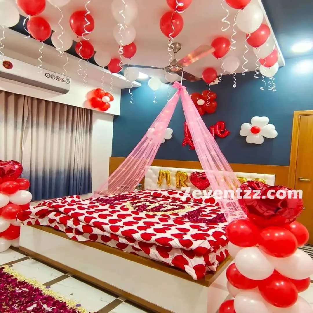 Marriage Room Balloon Decoration