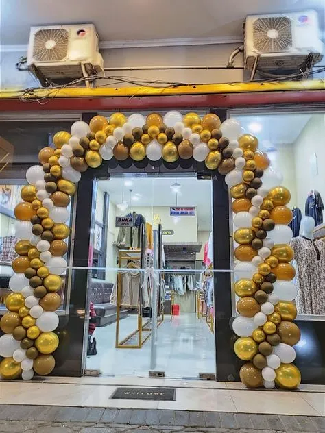 Shop Opening 12