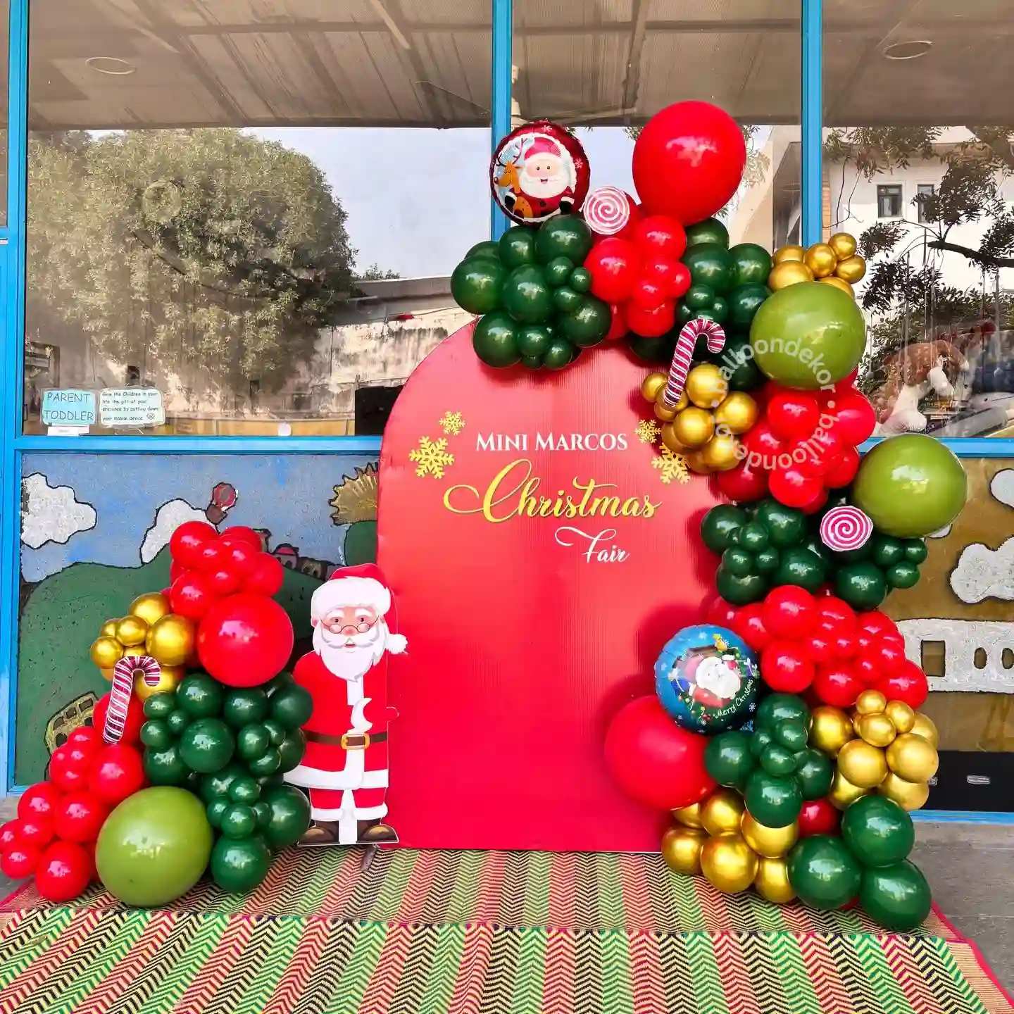 Christmas Balloon Arch Decoration