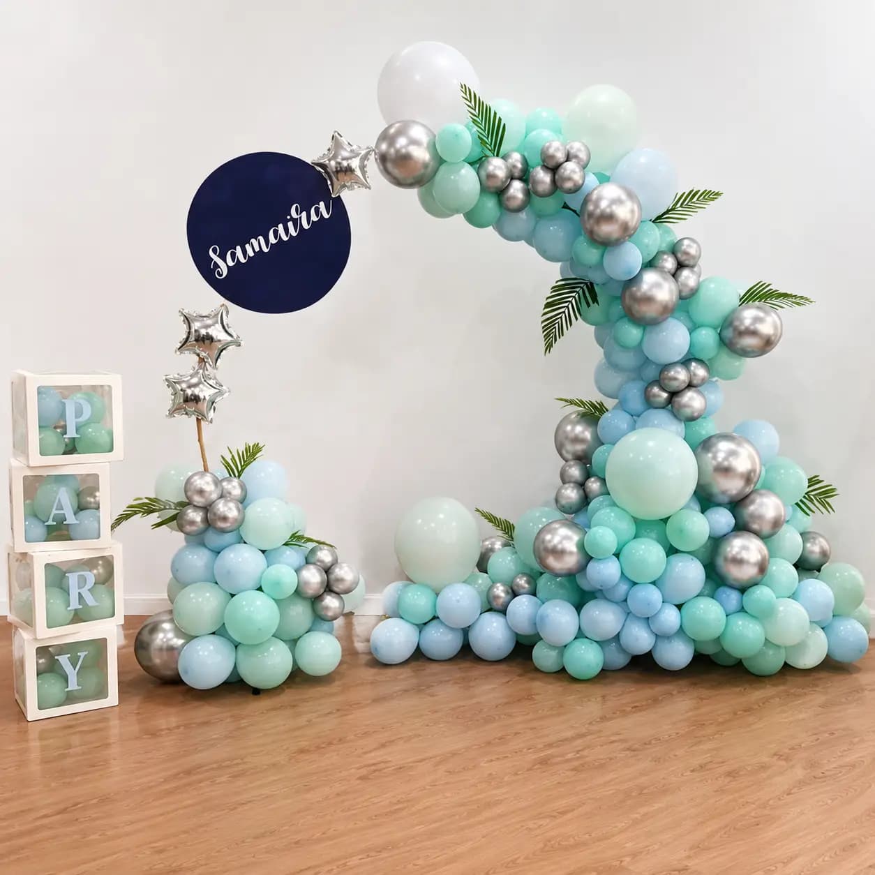 Naming Round Backdrop Decoration