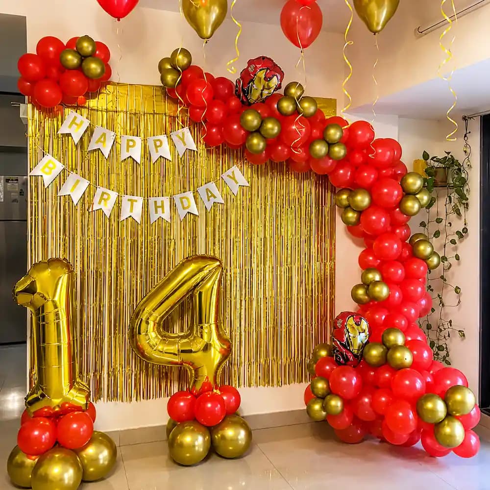 Red Golden Theme