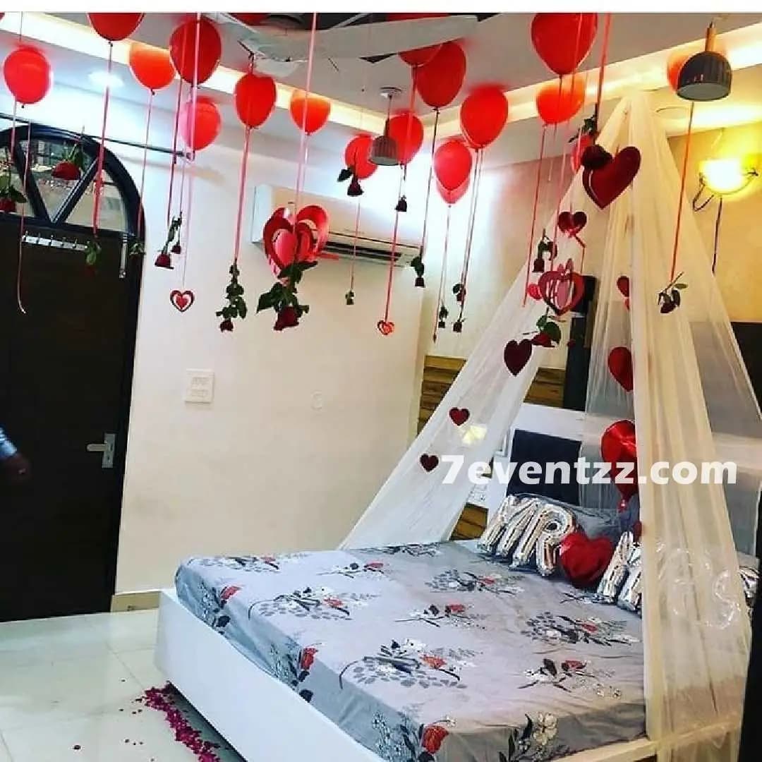 Just Married Room Decoration