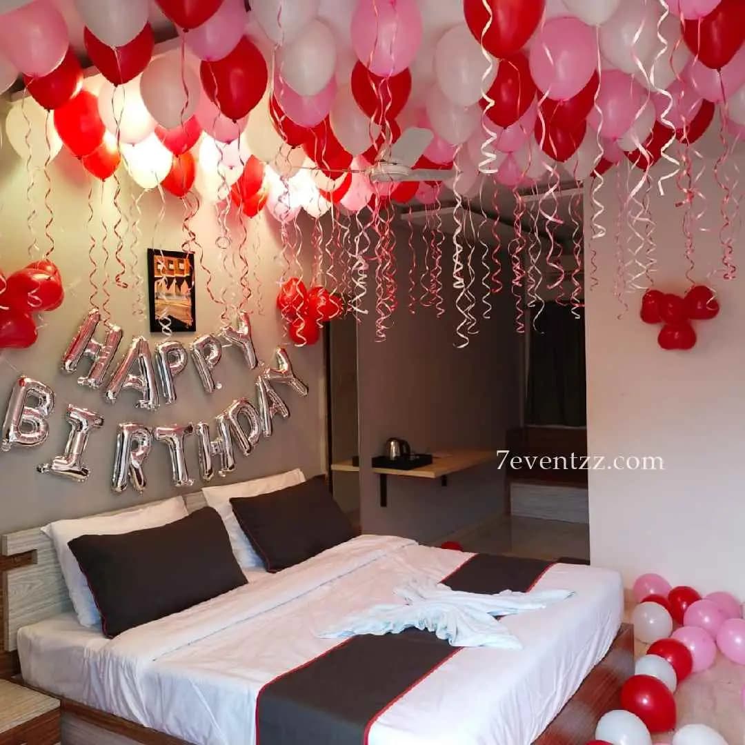 Simple Room Decoration